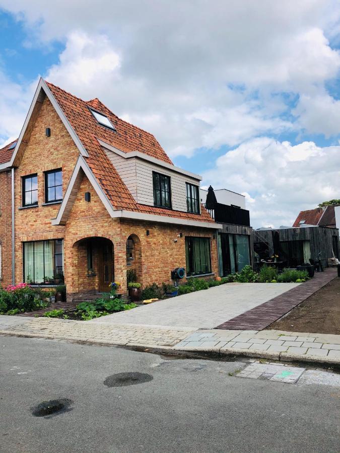 Suites Le Porte-Bonheur Bruggy Exteriér fotografie